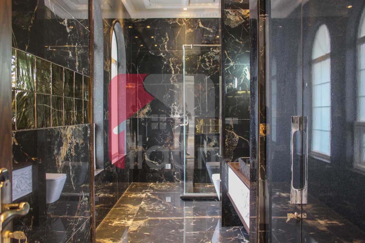 1 Kanal House for Sale in Block L, Phase 8 Ex Air Avenue, DHA Lahore