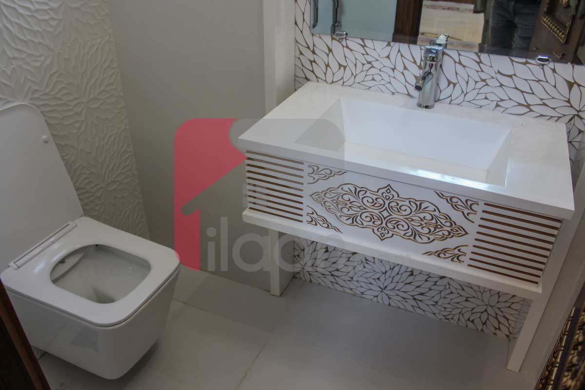1 Kanal House for Sale in Block L, Phase 8 Ex Air Avenue, DHA Lahore