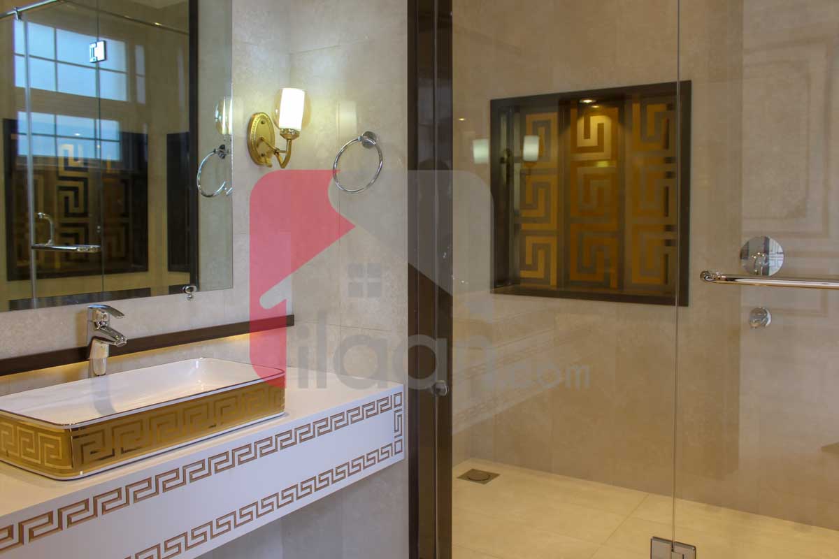 1 Kanal House for Sale in Block L, Phase 8 Ex Air Avenue, DHA Lahore