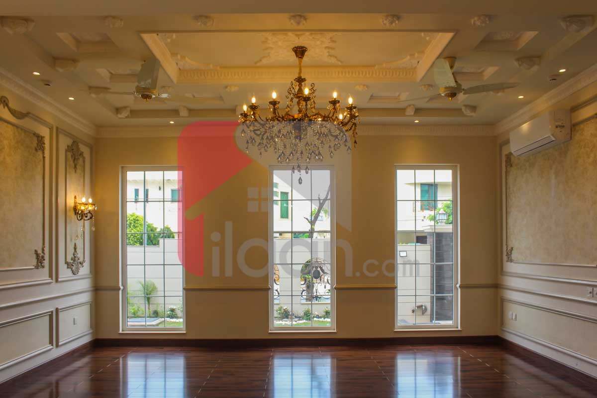 1 Kanal House for Sale in Block L, Phase 8 Ex Air Avenue, DHA Lahore