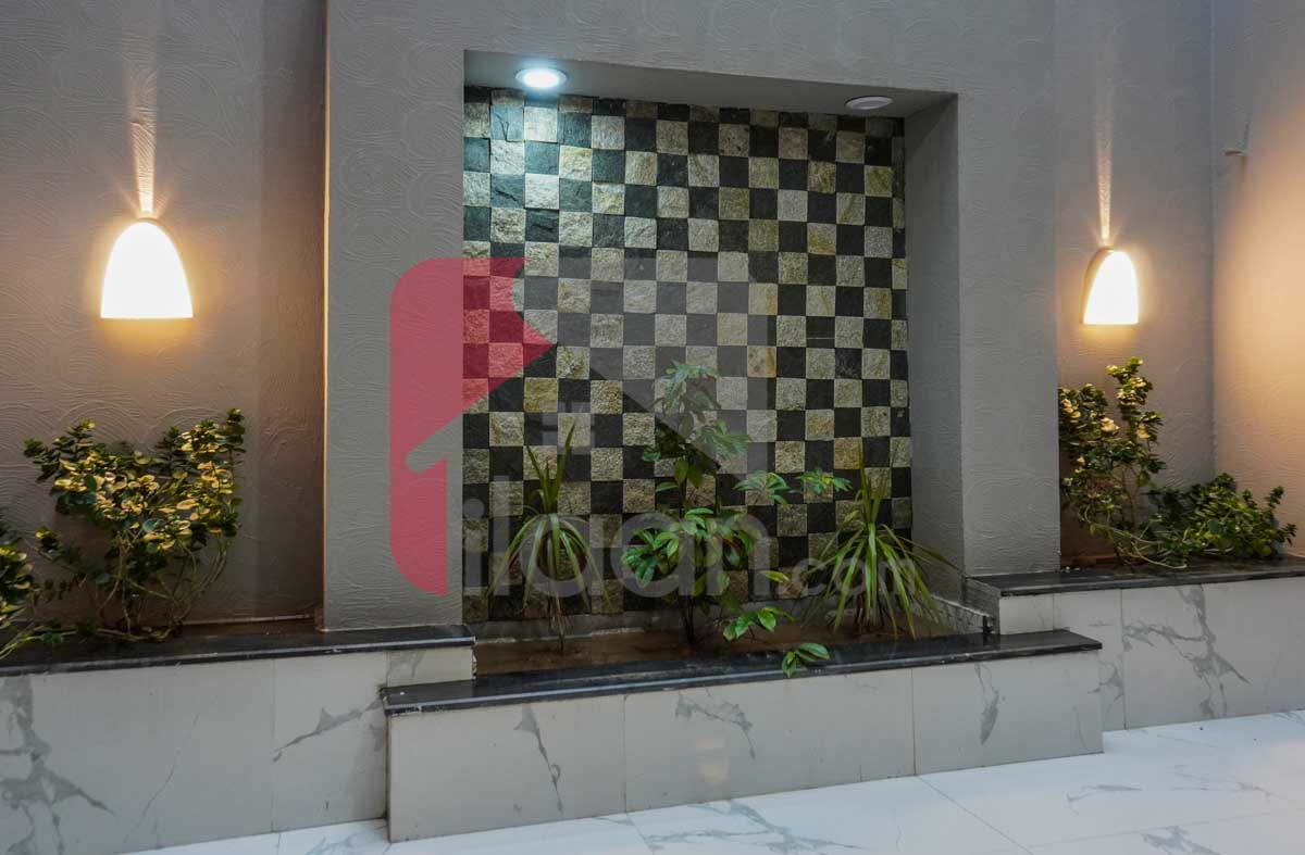 7.5 Marla House for Sale in Block Q, Phase 2, Johar Town, Lahore