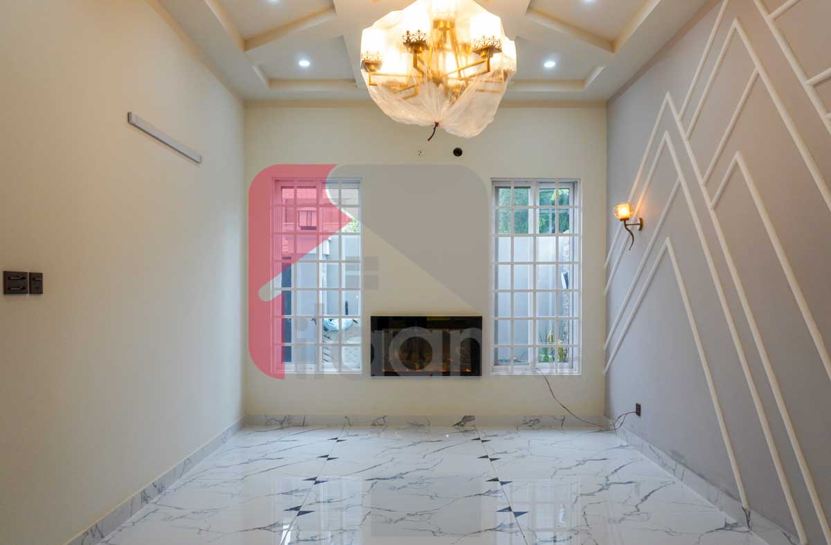 7.5 Marla House for Sale in Block Q, Phase 2, Johar Town, Lahore