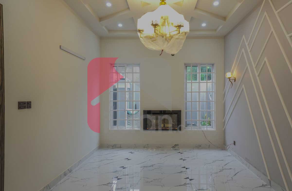 7.5 Marla House for Sale in Block Q, Phase 2, Johar Town, Lahore