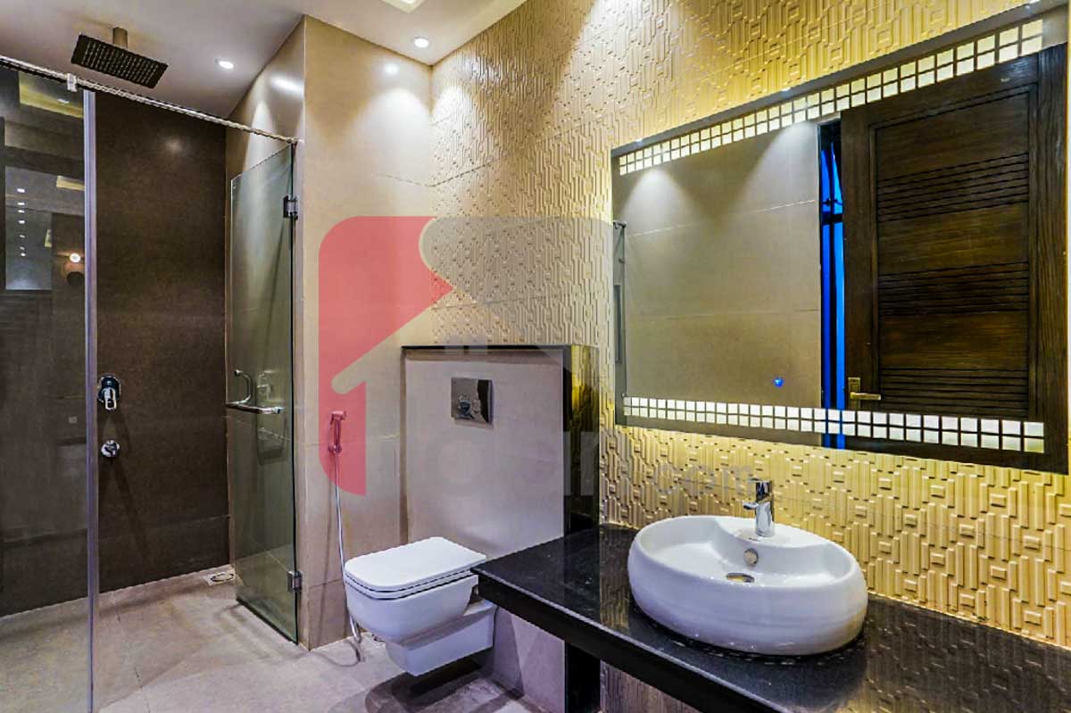10 Marla House for Sale in Phase 7, DHA Lahore