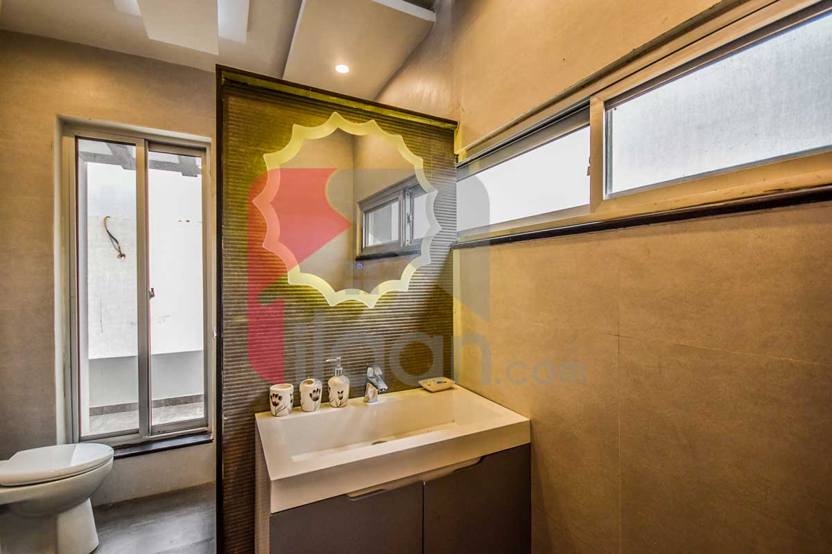 8 Marla House for Sale in Phase 6, DHA Lahore