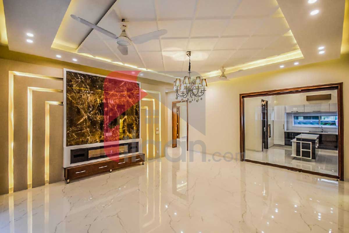 10 Marla House for Sale in Phase 6, DHA Lahore