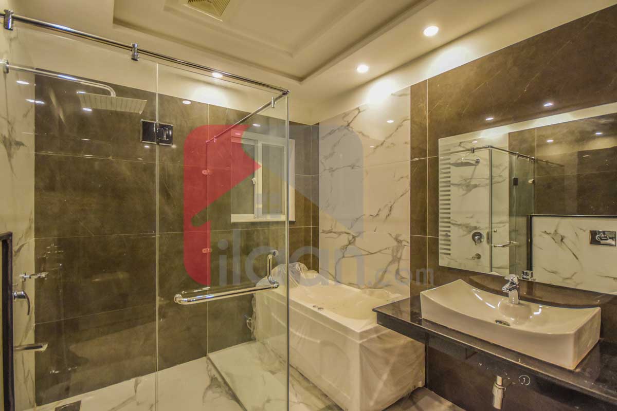 10 Marla House for Sale in Phase 6, DHA Lahore