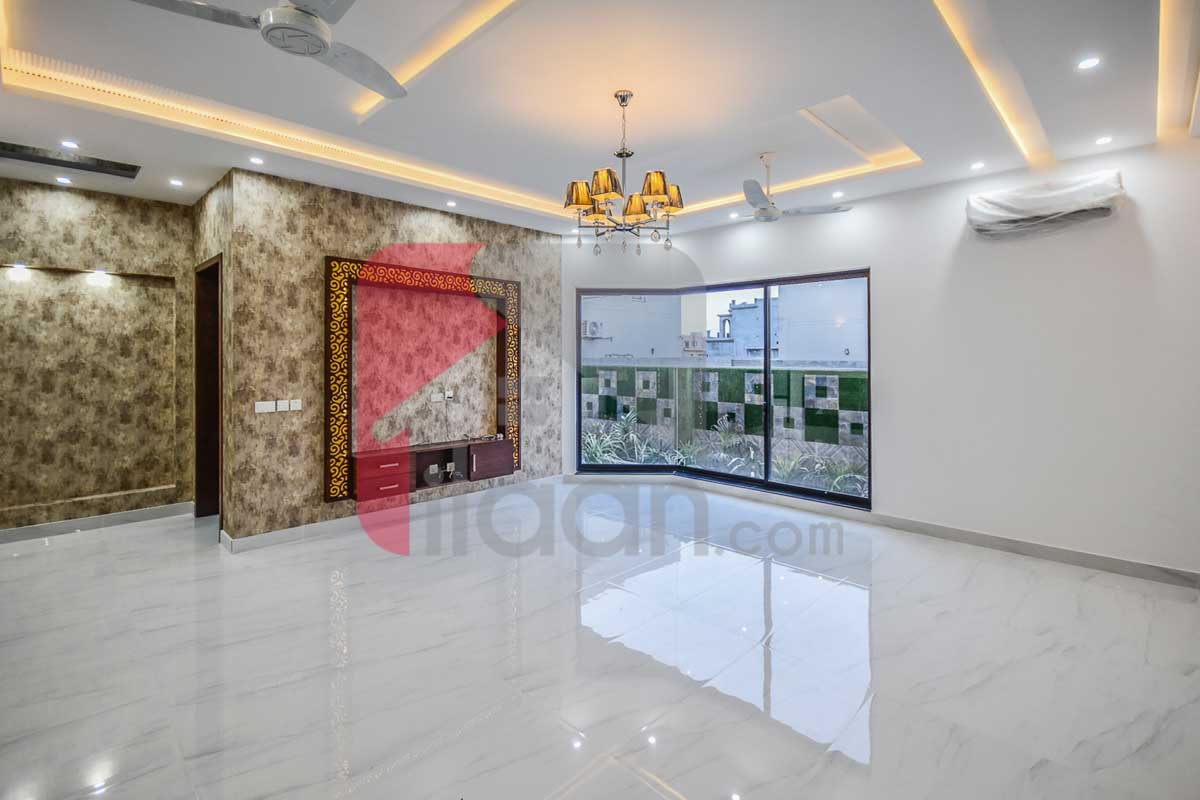 10 Marla House for Sale in Phase 6, DHA Lahore