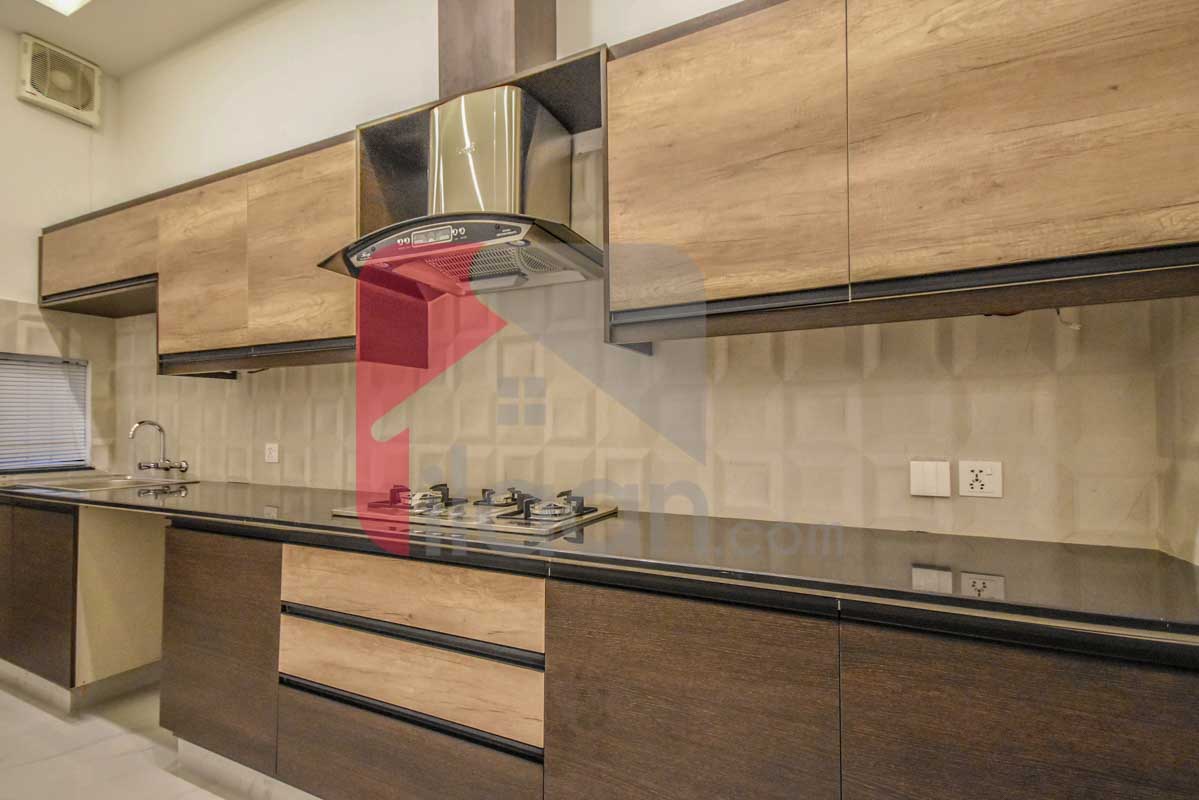 10 Marla House for Sale in State Life Housing Society, Lahore