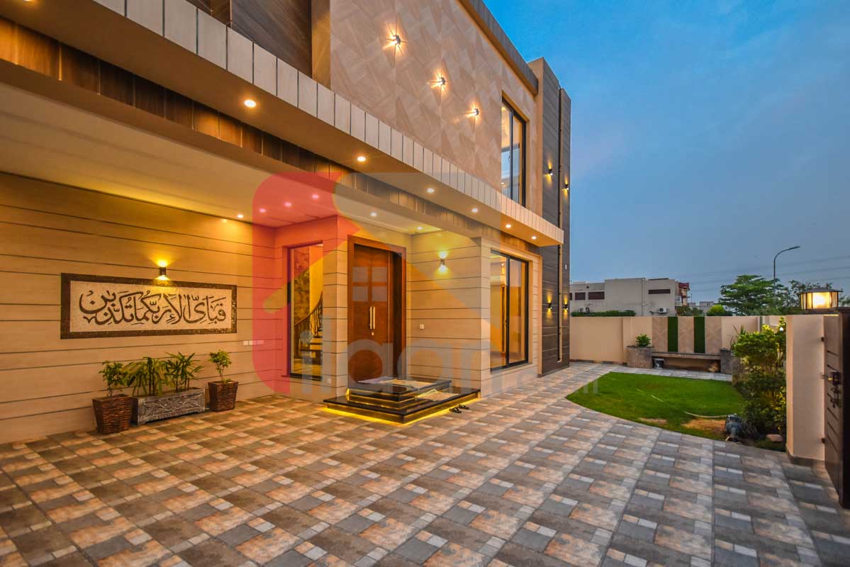 10 Marla House for Sale in State Life Housing Society, Lahore