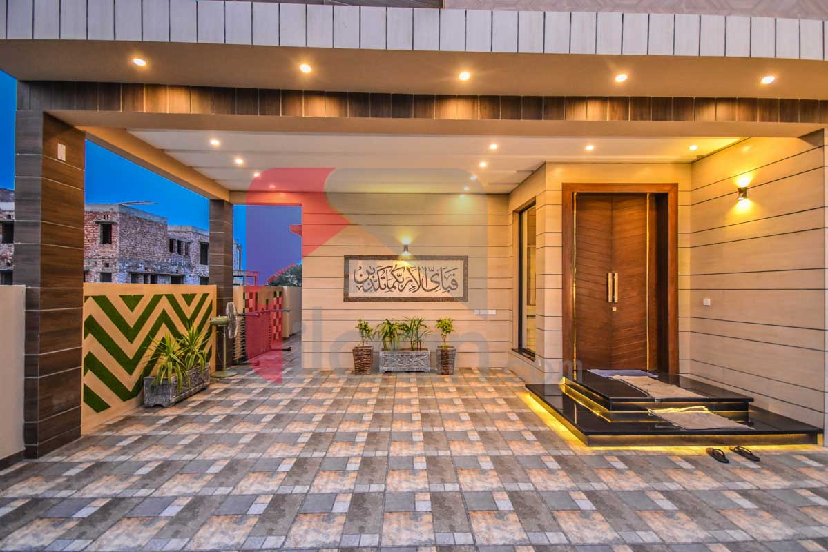 10 Marla House for Sale in State Life Housing Society, Lahore