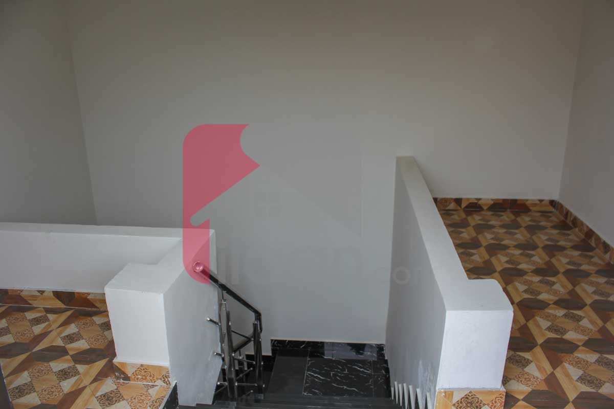 10 Marla House for Sale in Architects Engineers Housing Society, Lahore