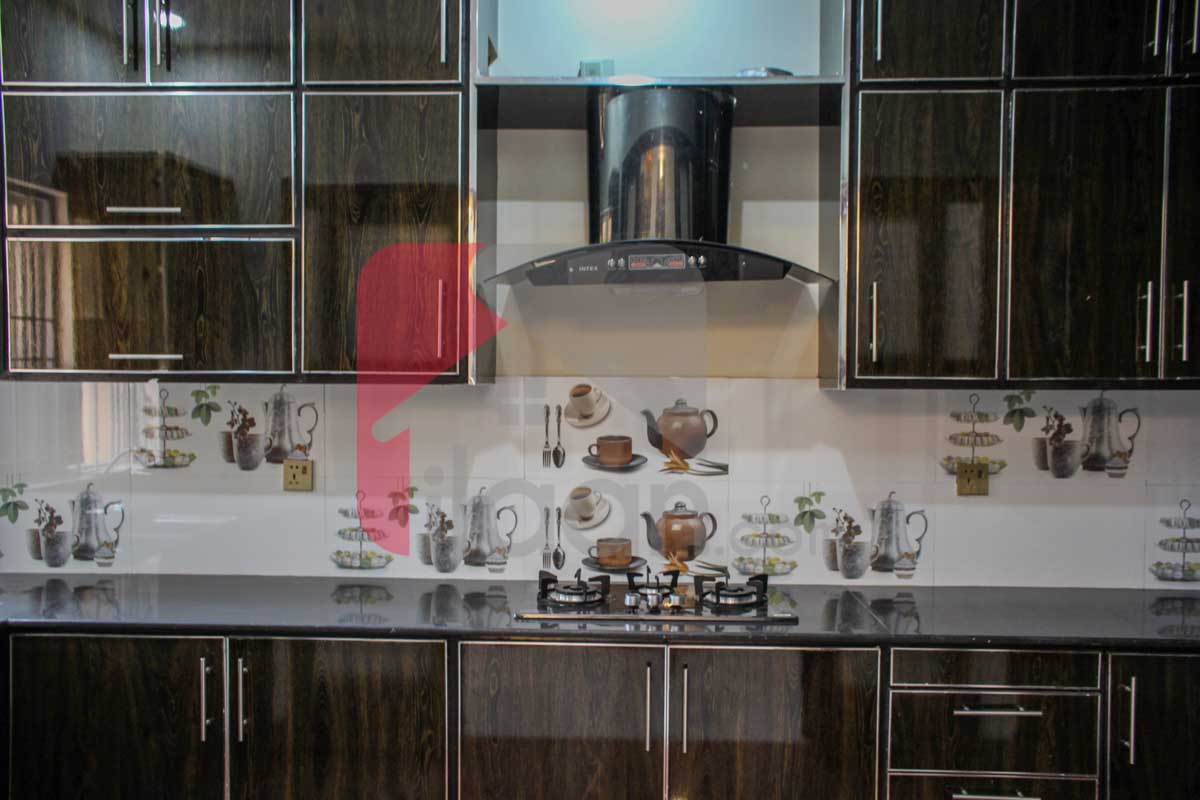 10 Marla House for Sale in Architects Engineers Housing Society, Lahore