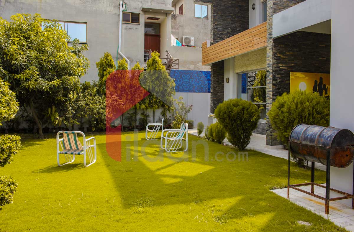 2 Kanal House for Sale in Block A, UET Housing Society, Lahore