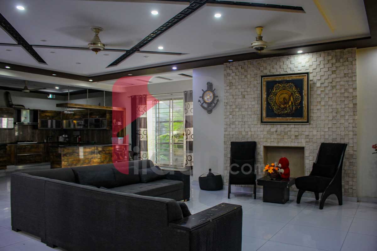 2 Kanal House for Sale in Block A, UET Housing Society, Lahore