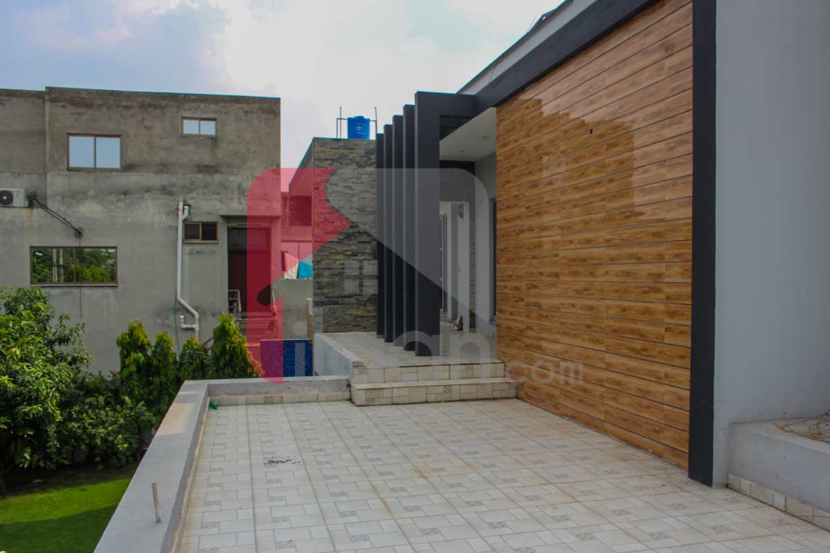 2 Kanal House for Sale in Block A, UET Housing Society, Lahore