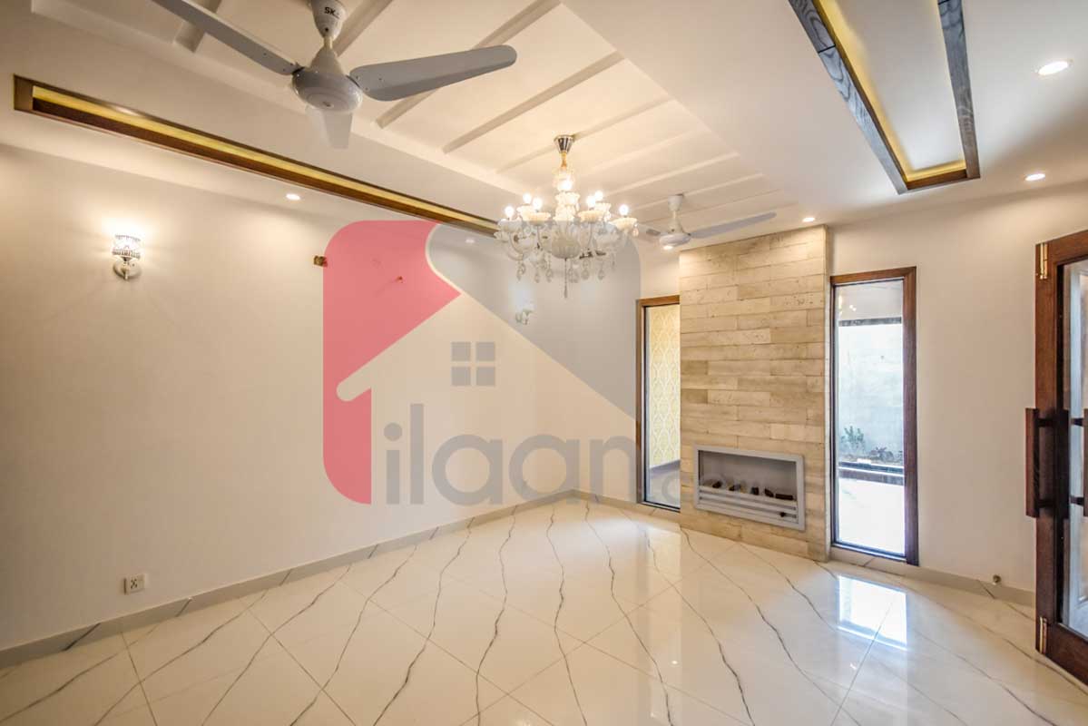 10 Marla House for Sale in Formanites Housing Scheme, Lahore