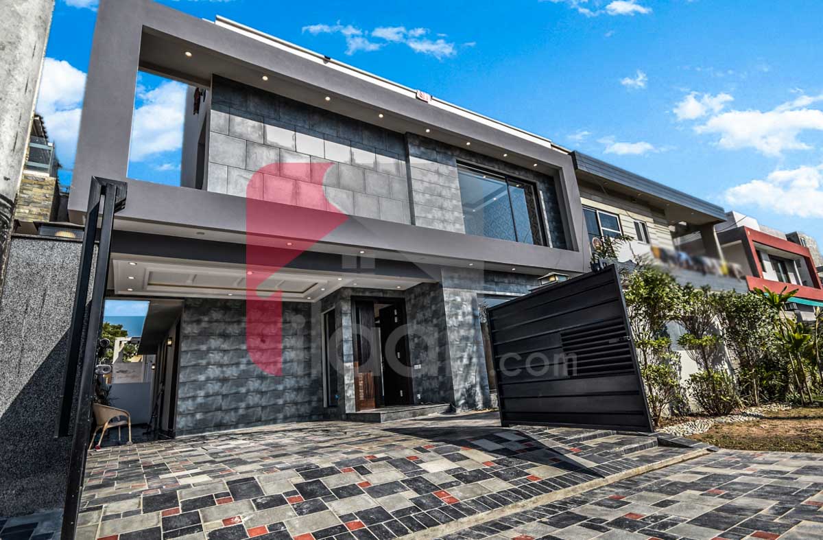 10 Marla House for Sale in Formanites Housing Scheme, Lahore