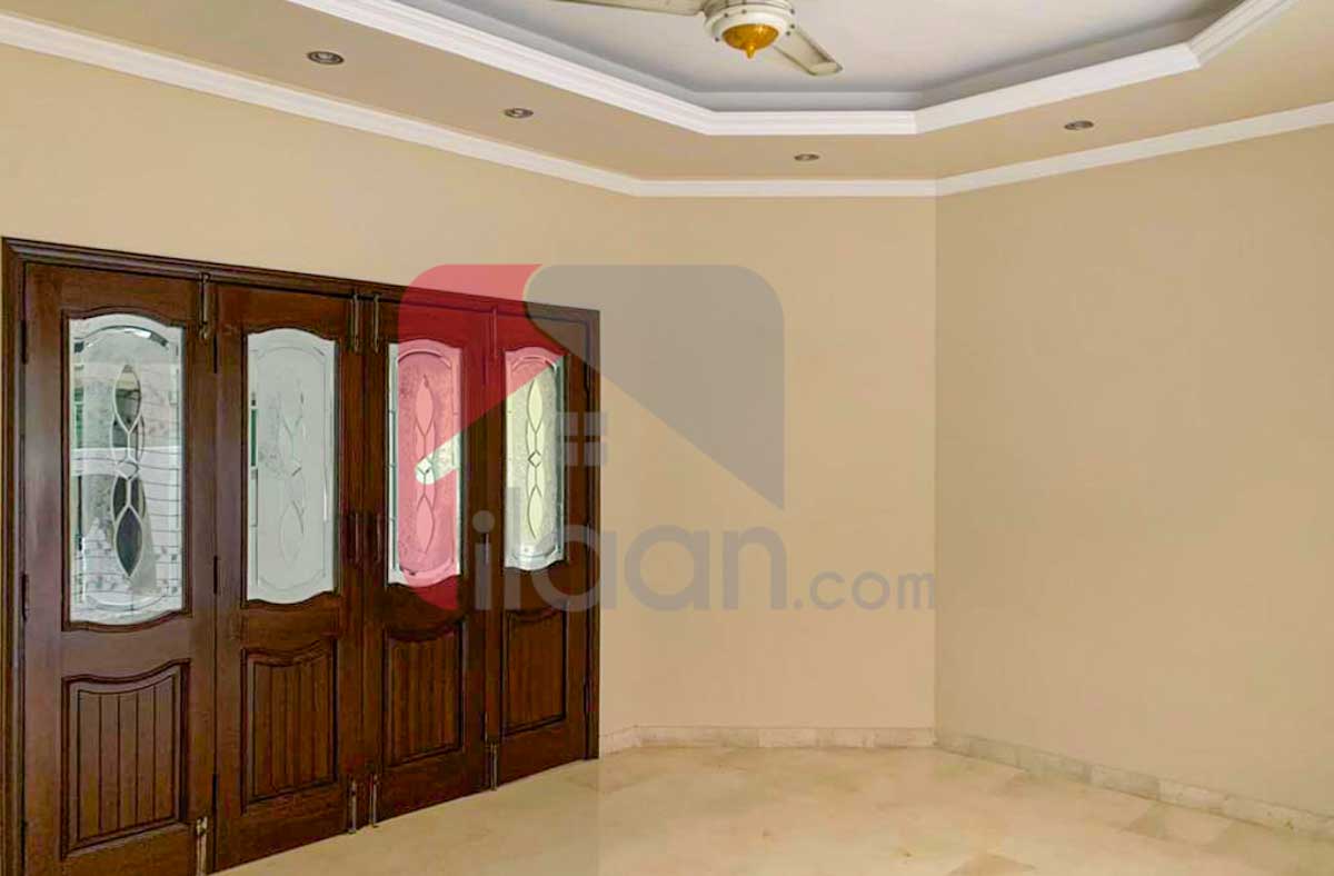1 Kanal House for Sale in Block C, Phase 5, DHA Lahore