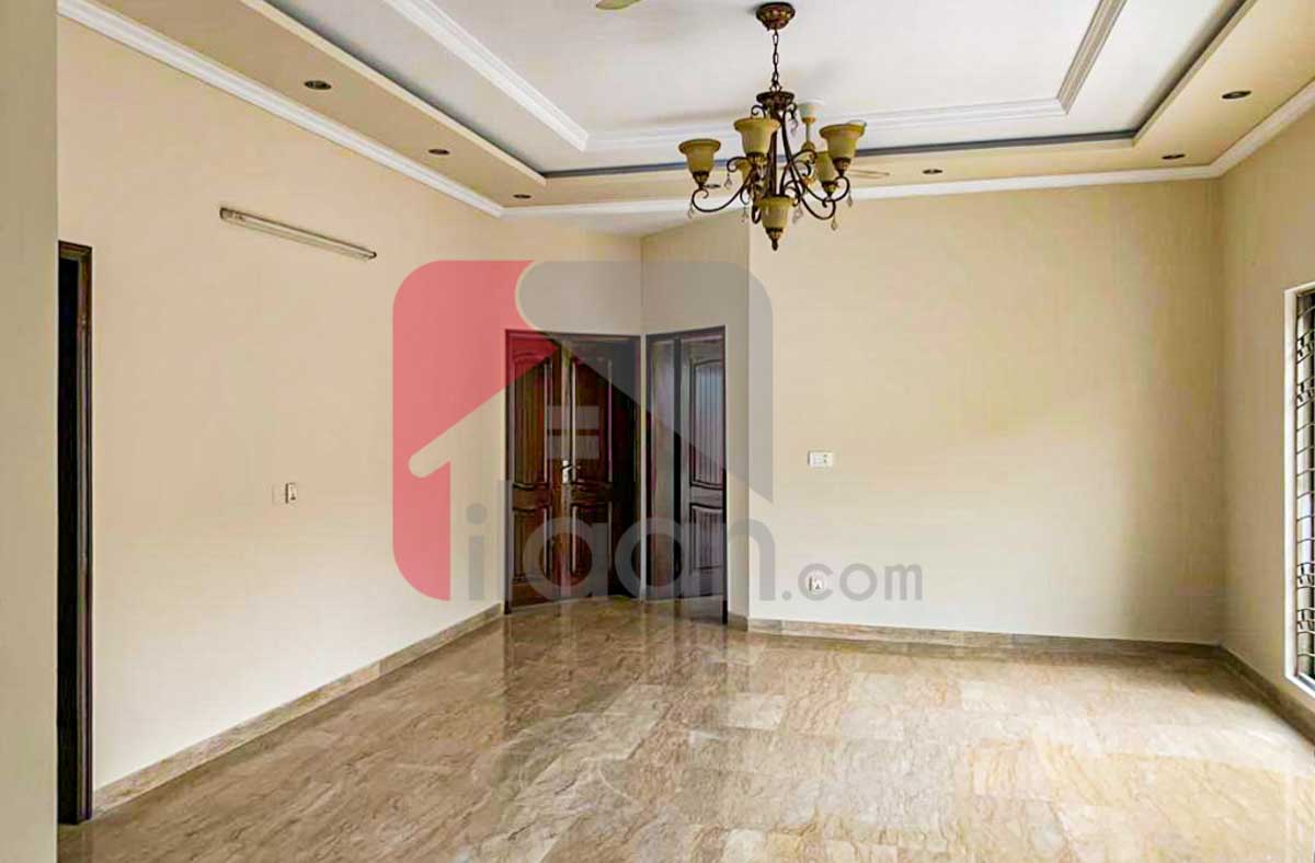 1 Kanal House for Sale in Block C, Phase 5, DHA Lahore