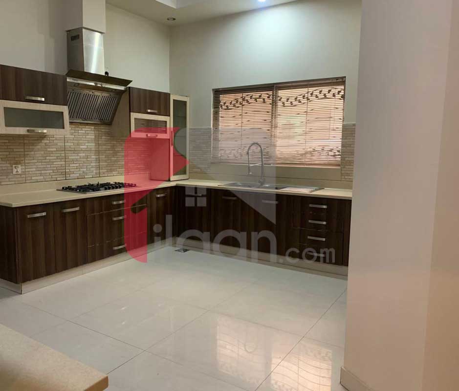 1 Kanal House for Sale in Block C, Phase 5, DHA Lahore