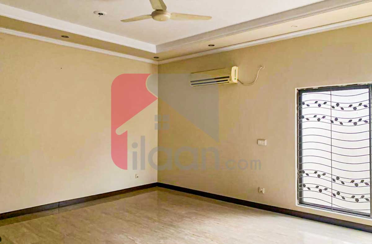 1 Kanal House for Sale in Block C, Phase 5, DHA Lahore