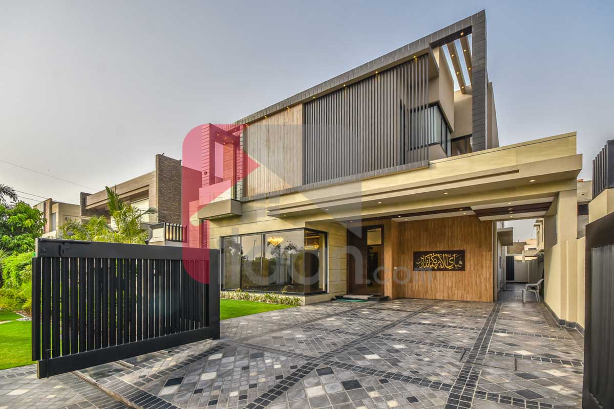 10 Marla House for Sale in Block D, Phase 6, DHA Lahore