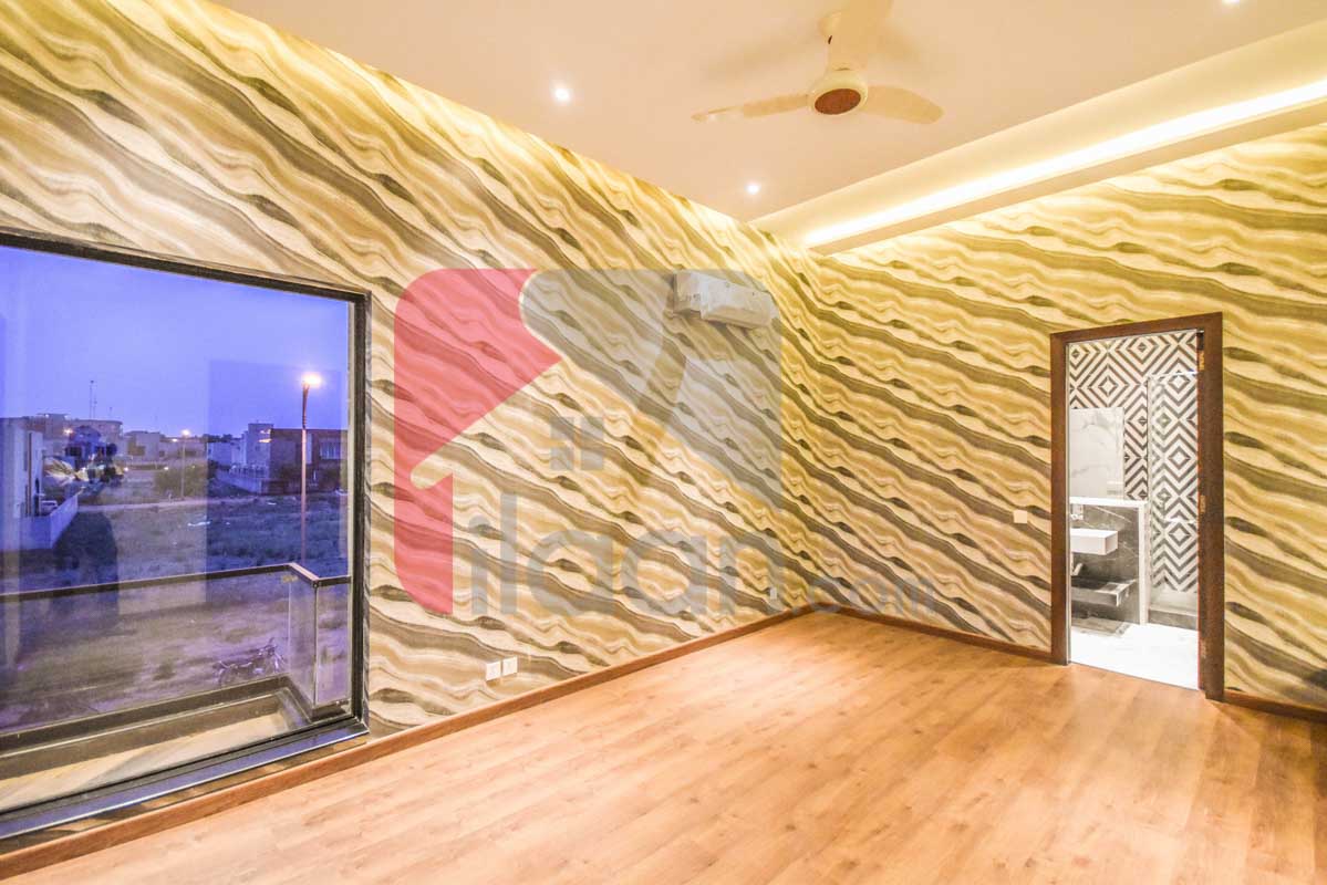 10 Marla House for Sale in Phase 6, DHA Lahore