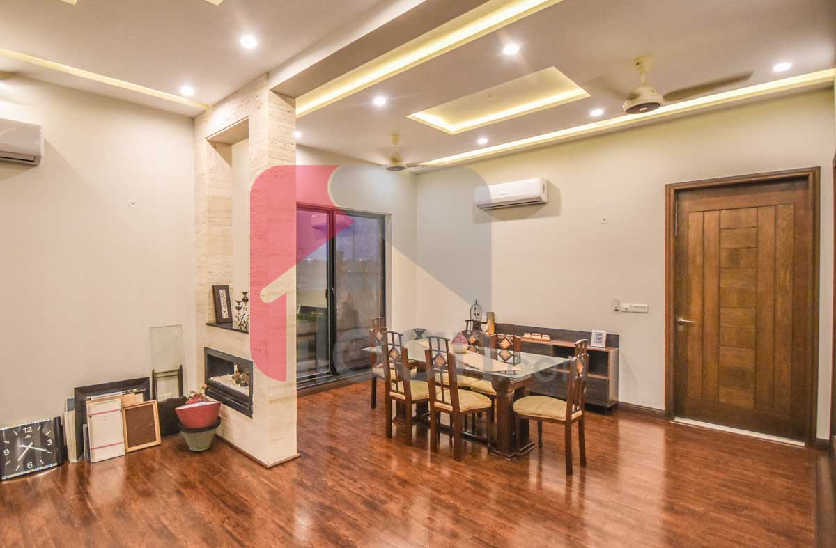 10 Marla House for Sale in Phase 6, DHA Lahore
