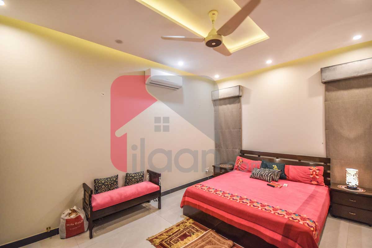 10 Marla House for Sale in Phase 6, DHA Lahore