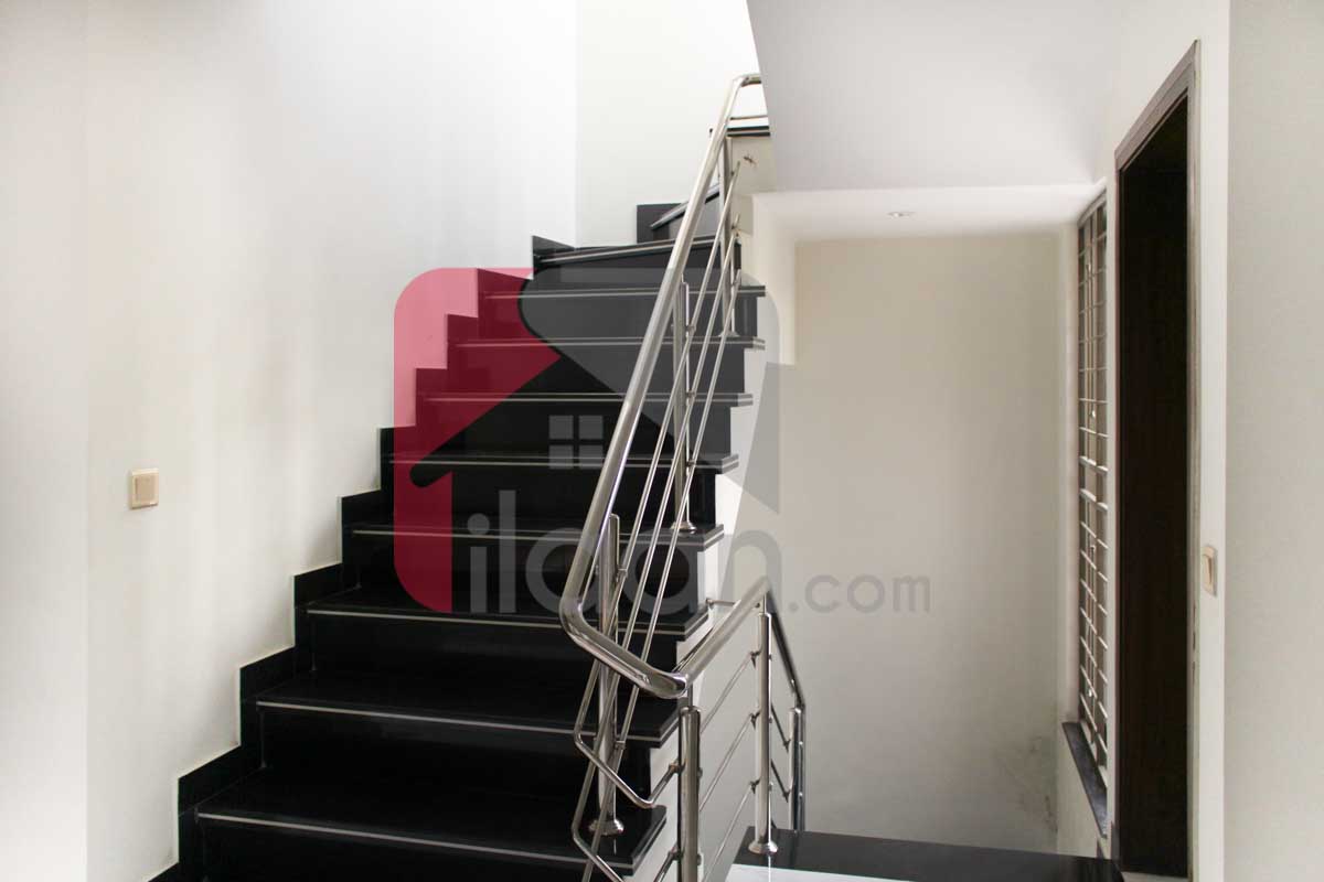 12 Marla House for Sale in Block Q, Phase 2, Johar Town, Lahore