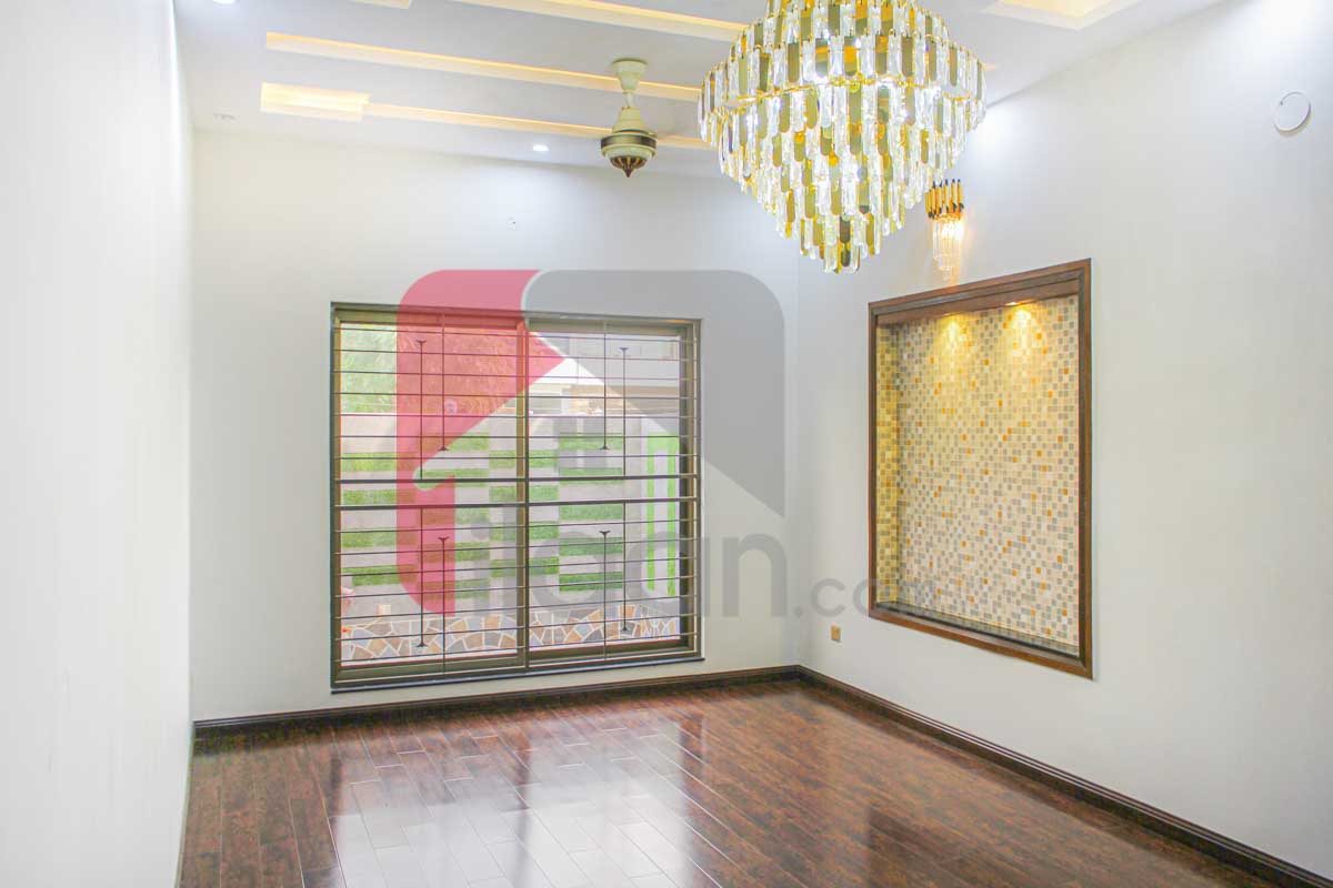 12 Marla House for Sale in Block Q, Phase 2, Johar Town, Lahore