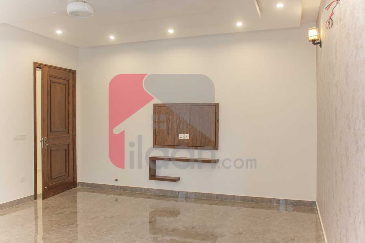 1 Kanal House for Sale in Block D, State Life Housing Society, Lahore