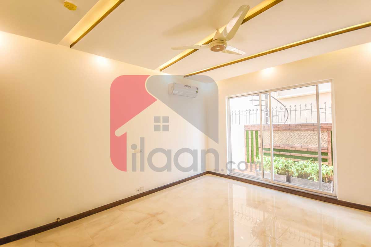 1 Kanal House for Sale in State Life Housing Society, Lahore