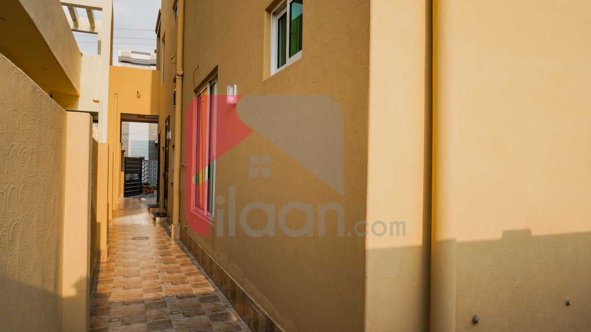 10 Marla House for Sale in Block M, Valencia Housing Society, Lahore