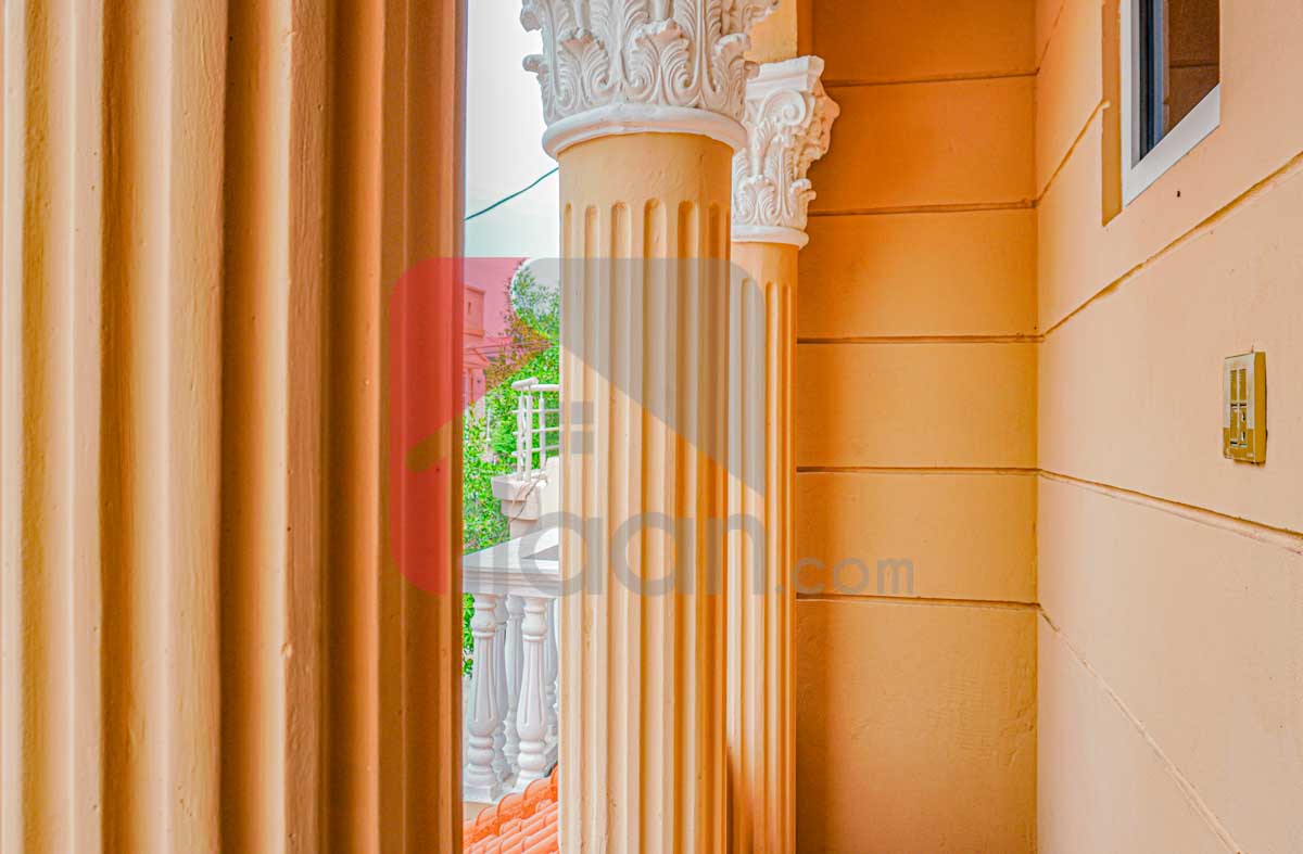 5 Marla House for Sale in Block R2, Phase 2, Johar Town, Lahore