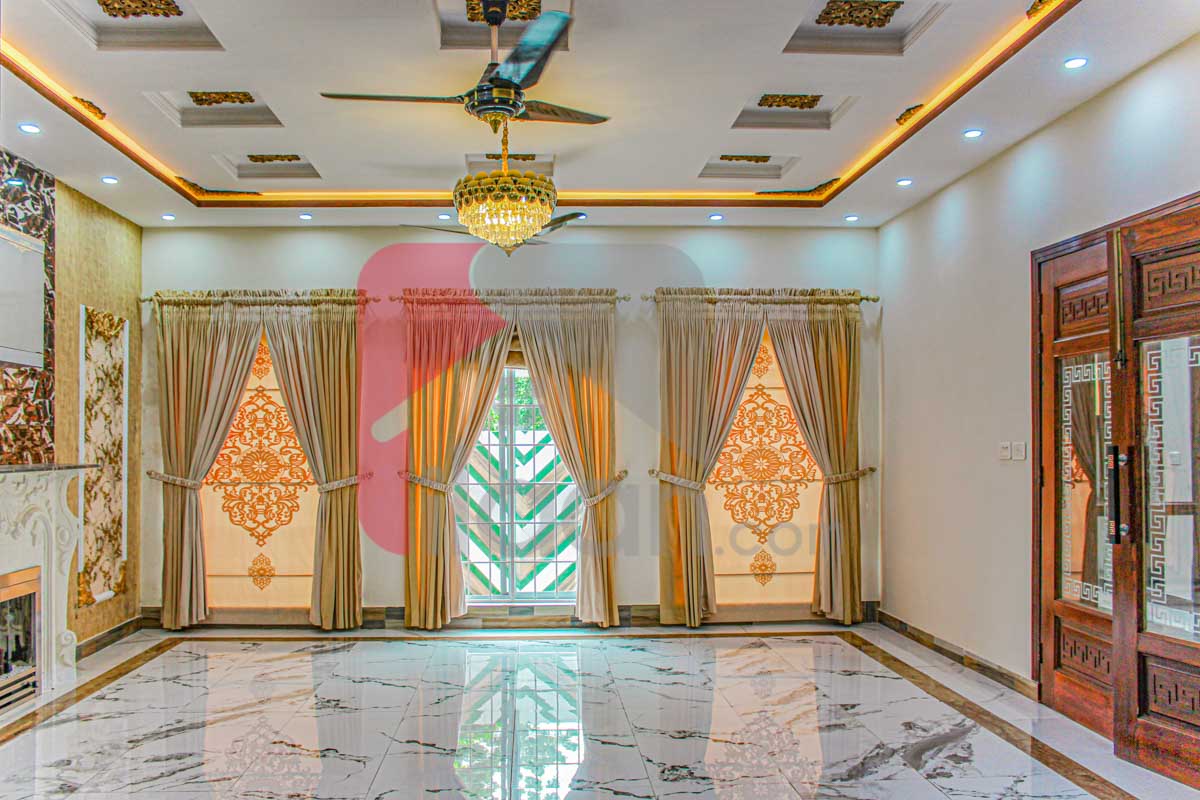 1 Kanal House for Sale in Block E, PGECHS, Lahore