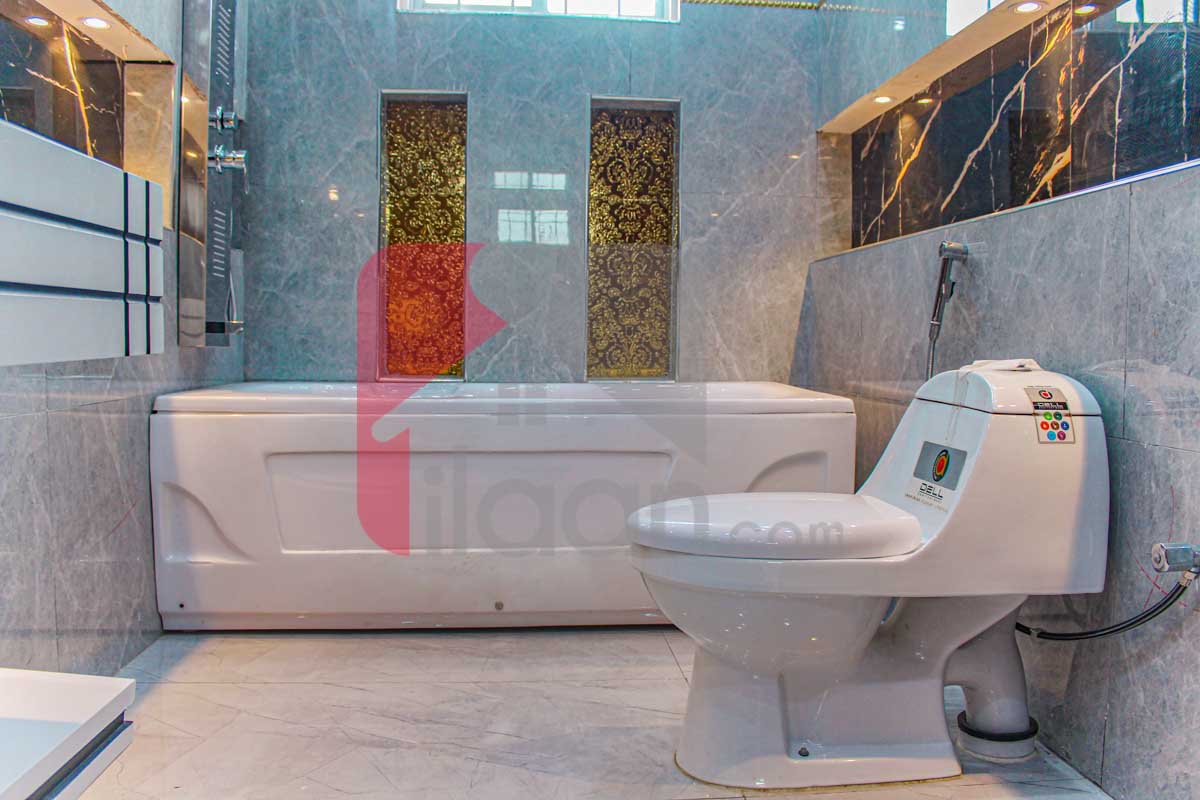 1 Kanal House for Sale in Block E, PGECHS, Lahore