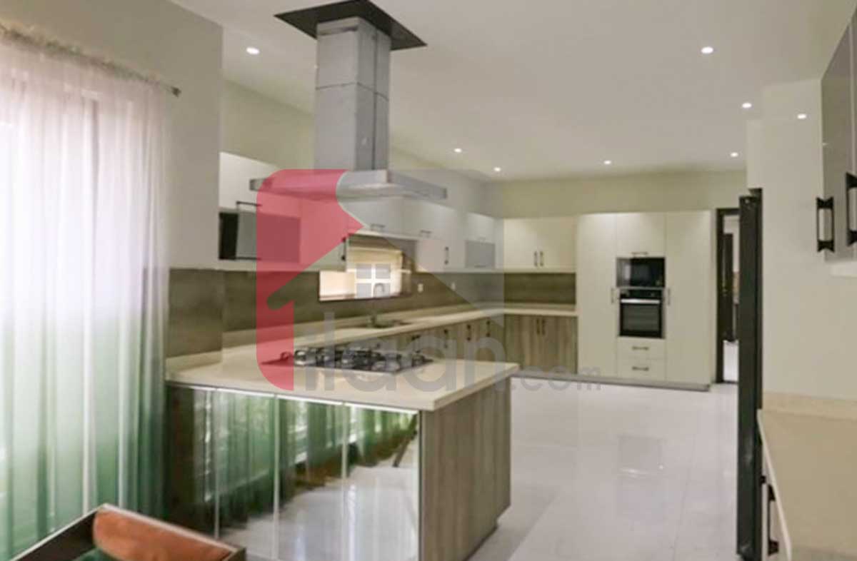 2 Kanal House for Sale in Block C, Phase 6, DHA Lahore (Furnished)