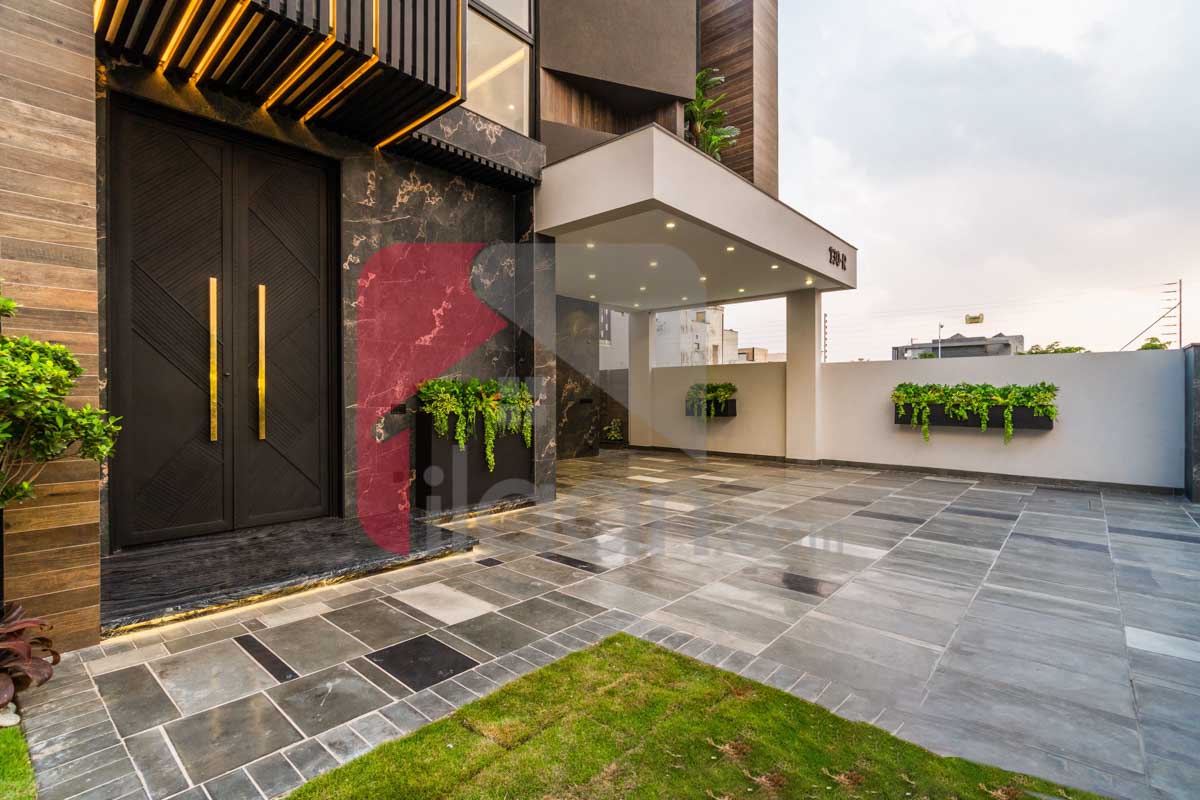 1 Kanal House for Sale in Phase 6, DHA Lahore