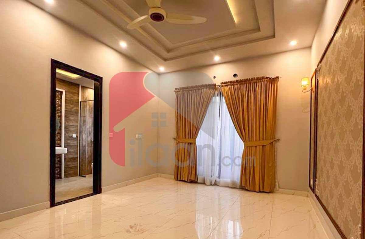 10 Marla House for Sale in Phase 8 - Air Avenue, DHA Lahore
