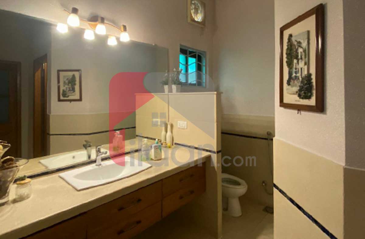 1 Kanal House for Rent in Phase 5, DHA Lahore