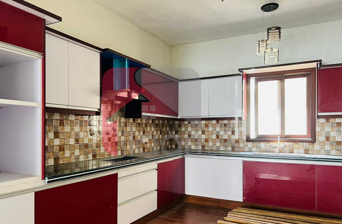 500 Sq.yd House for Sale in Phase 8, DHA Karachi