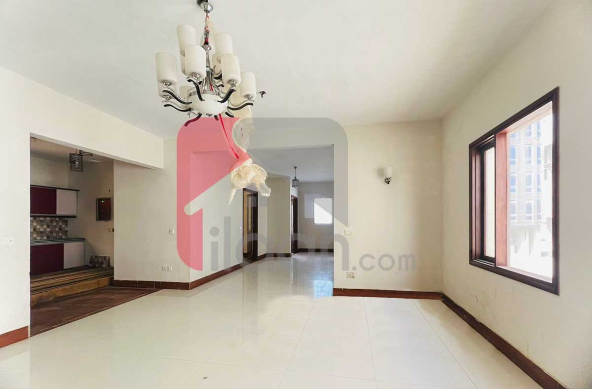500 Sq.yd House for Sale in Phase 8, DHA Karachi