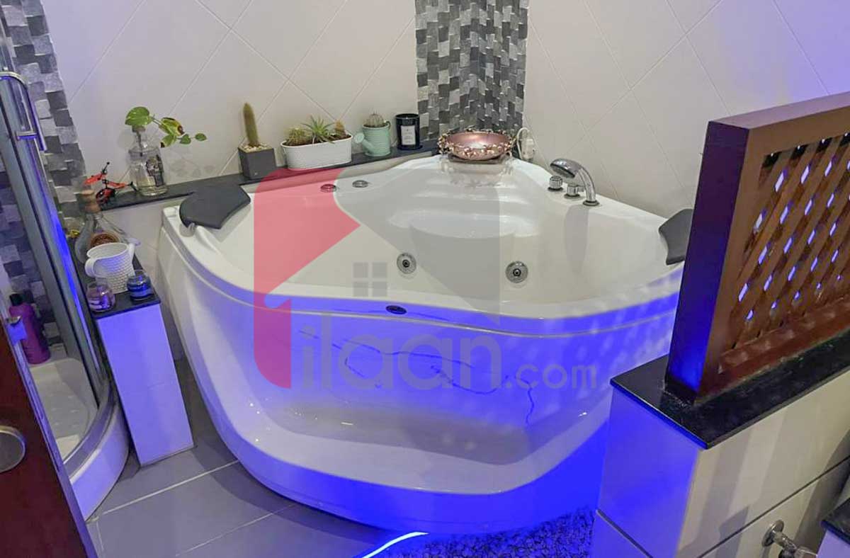 500 Sq.yd House for Rent in Phase 8, DHA Karachi