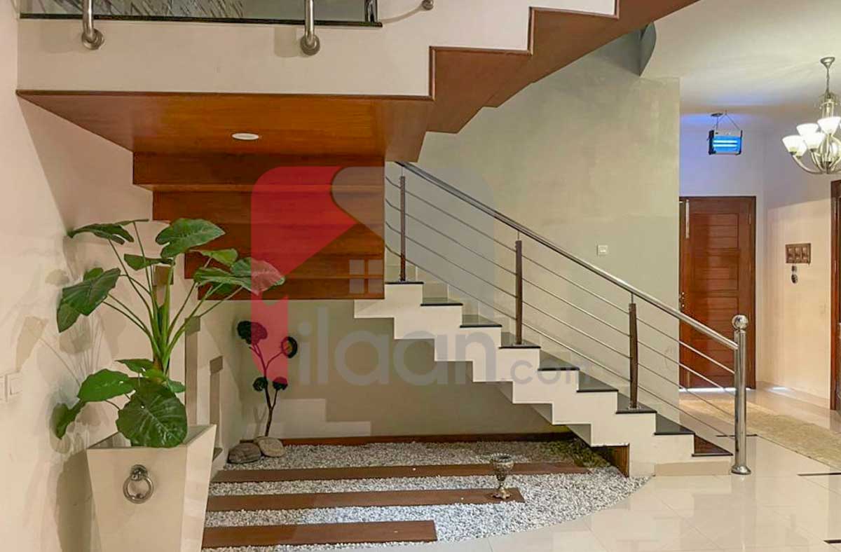 500 Sq.yd House for Rent in Phase 8, DHA Karachi
