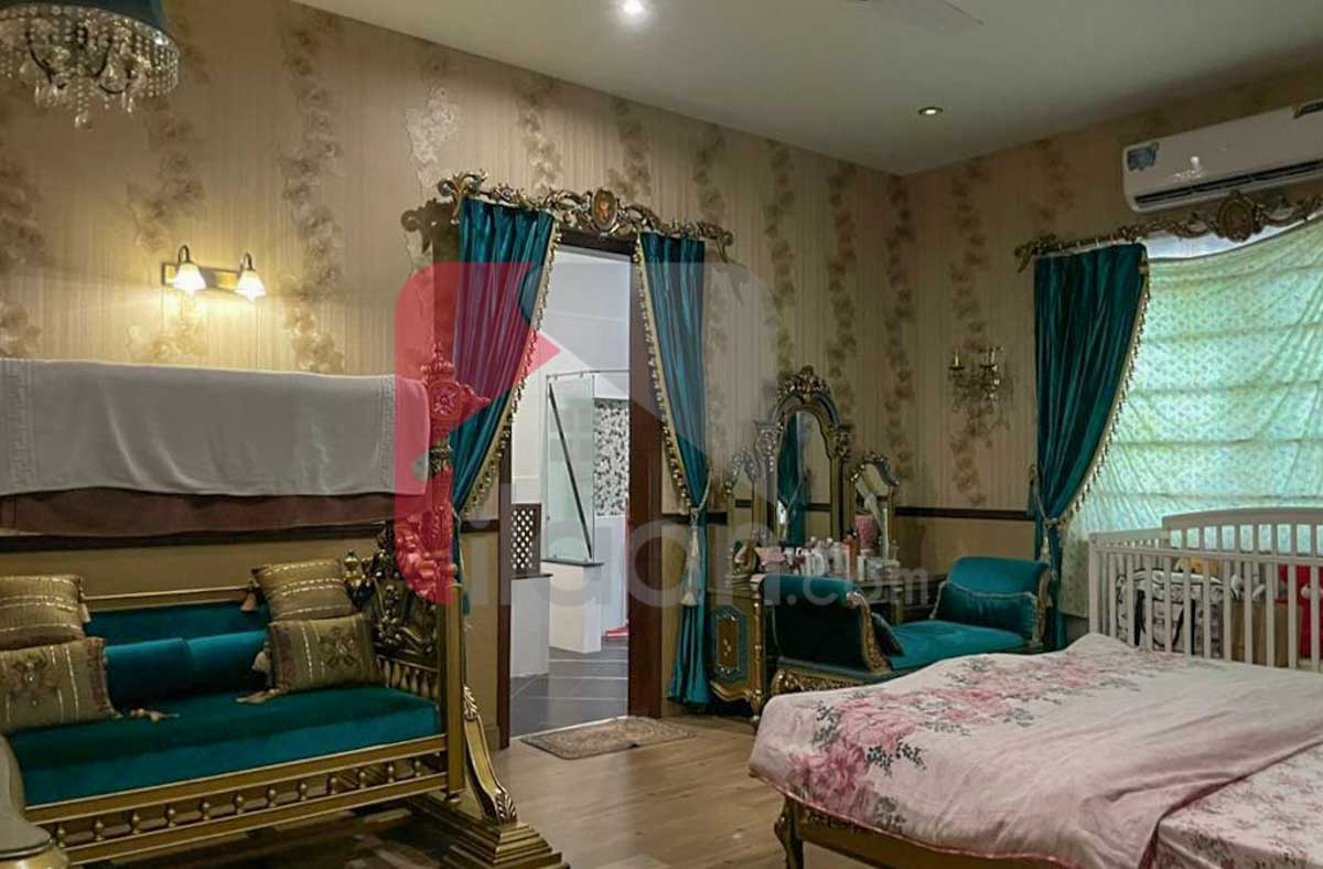 500 Sq.yd House for Rent in Phase 8, DHA Karachi