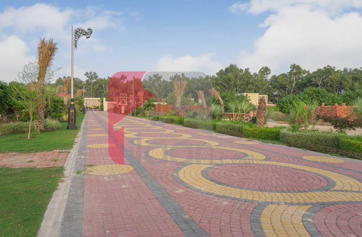 1 Kanal Farmhouse for Sale in Casa Serena, Sharif Medical City Road, Lahore