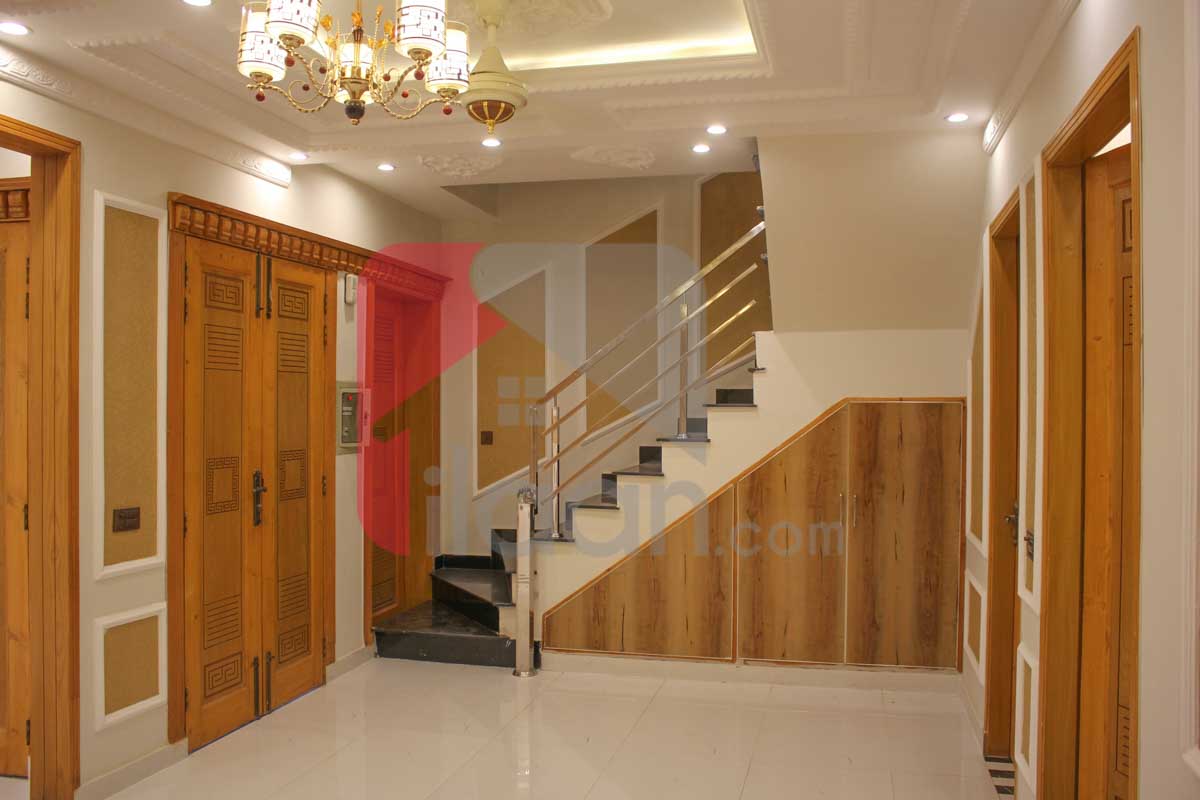 5 Marla House for Sale in Exective Block, Park View City, Lahore