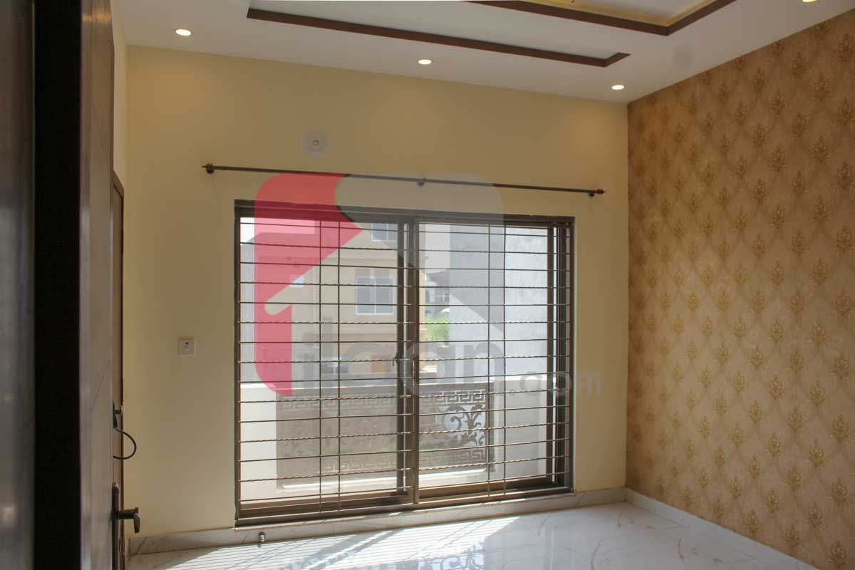 5 Marla House for Sale in Exective Block, Park View City, Lahore